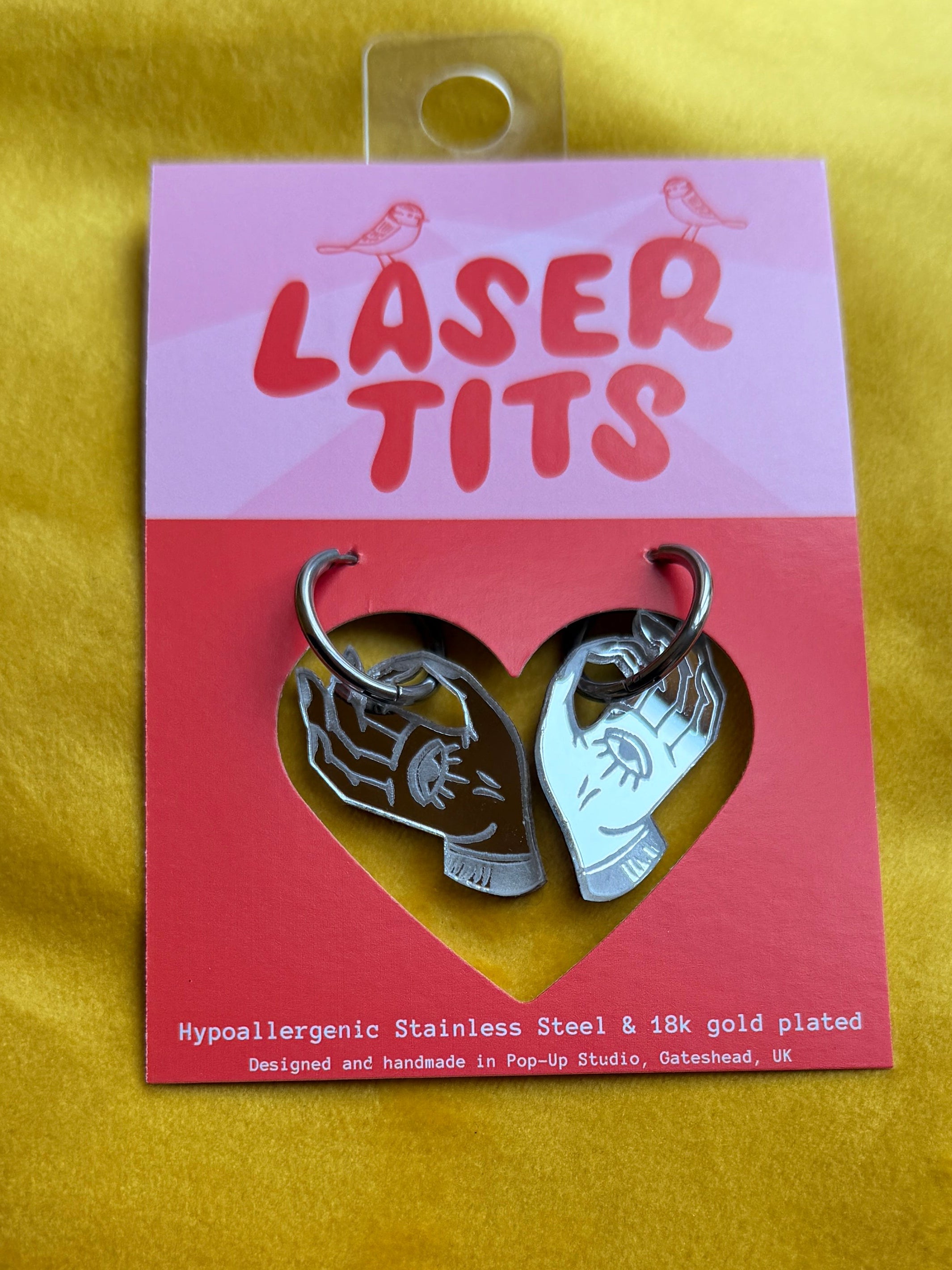 Mystic hands earrings