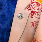 Pearl of Wisdom, diamanté pin