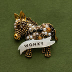 Wonky Donkey, diamanté pin