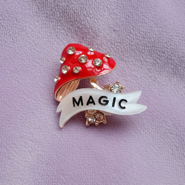 Magic mushroom diamanté pin