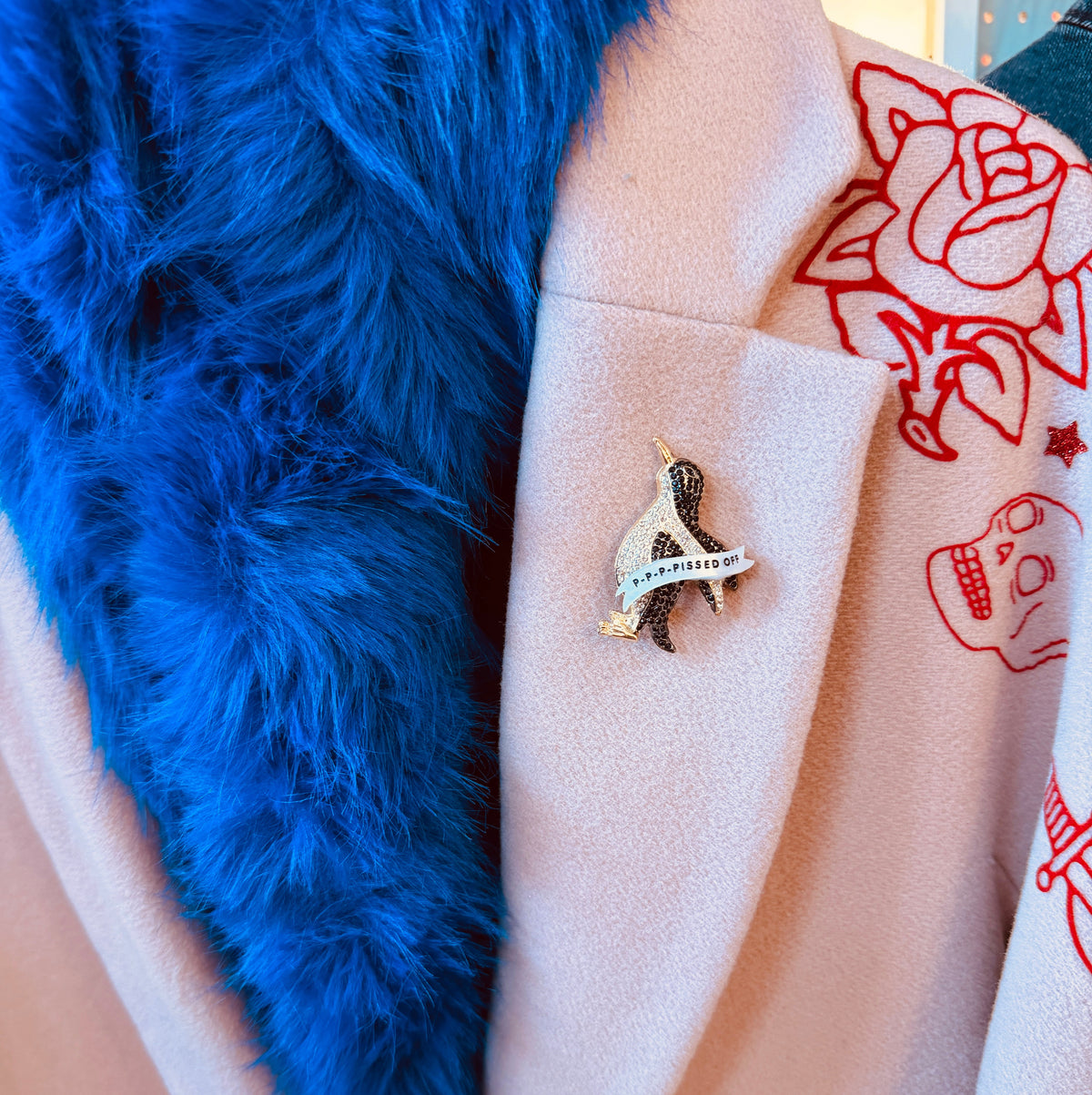 P-P-P-Pick up a Penguin, diamanté pin
