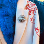 Delete The Group Chat, diamanté spiderweb pin