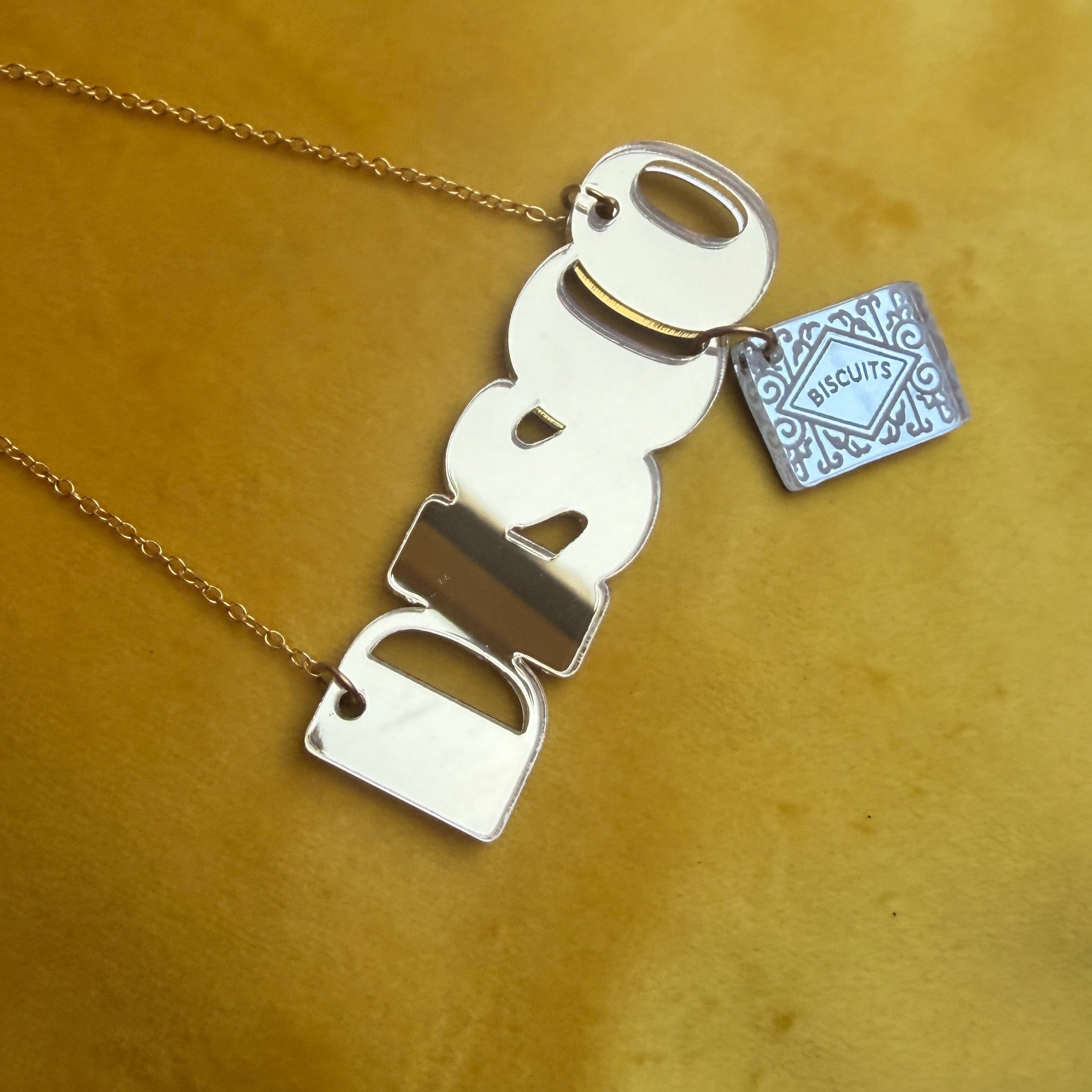 DISCO BISCUITS necklace