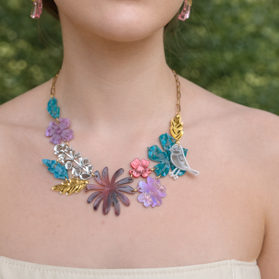 Lasertits Flower Necklace 