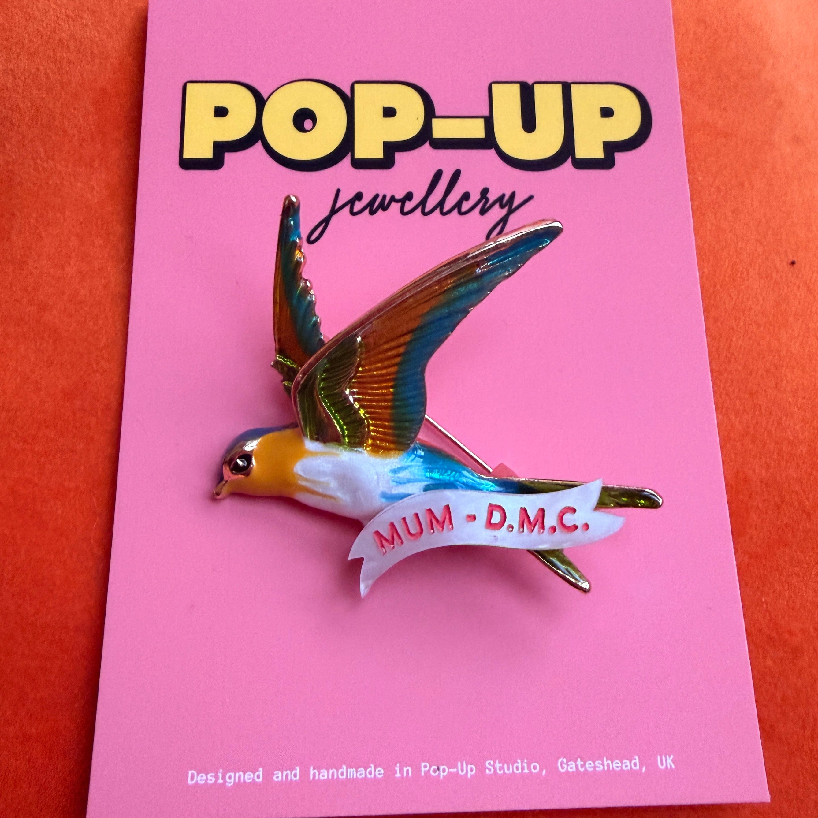 MUM-D.M.C. Swallow pin