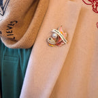 Clutch your pearls! It’s a scandalised fish! Diamanté pin